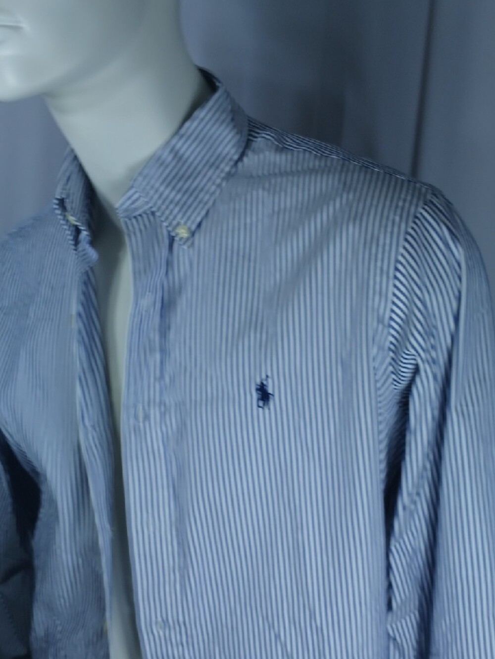 Ralph Lauren Men’s Blue & White Striped cotton Dress Shirt - Picture 2 of 12